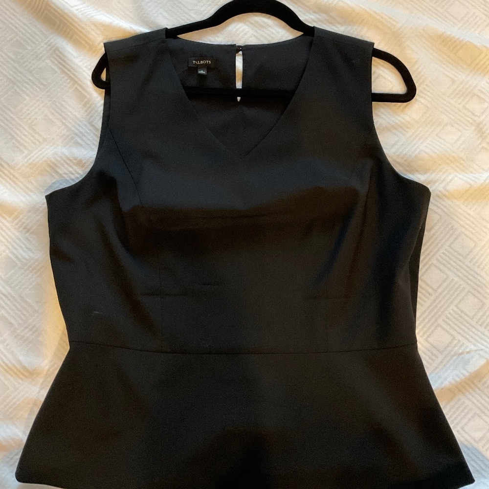 Talbots 100% worsted wool, lined fitted top